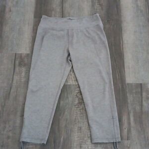 Attivo athletic capris